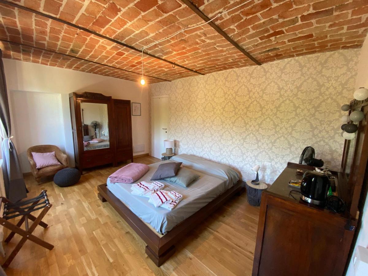 Bed and Breakfast Il Noccioletto Mombaruzzo Exterior foto