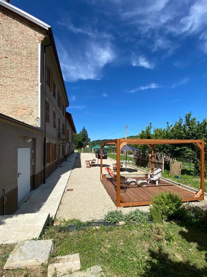 Bed and Breakfast Il Noccioletto Mombaruzzo Exterior foto